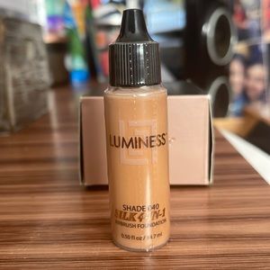 Luminess Air Silk 4-In-1 Airbrush Foundation- Foundation, Shade 040